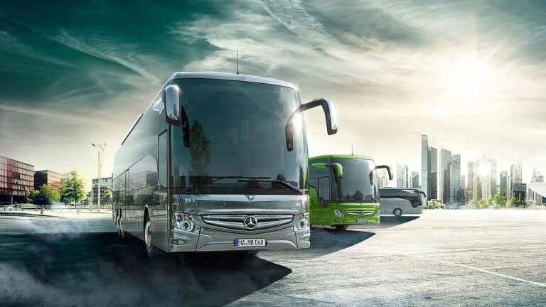 Brosur Bus Mercedes-Benz (PDF)